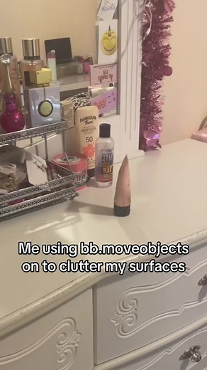 Is this giving girly teen bedroom speed build?? #thesims #sims4 #sims3 | The Sims