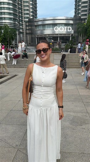 Another outfit of the day in KL! Needed something light with the humidity here 🤣 Co-ord: PLT Shoes: ASOS Bag: Louis Vuitton #ootd #ootdinspiration #glam #holidayoutfit #malaysia