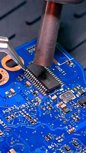 Lenovo Legion 5 USB Port Fix 🔌 | USB Hub Controller Replacement #lenovo #repair #electronics