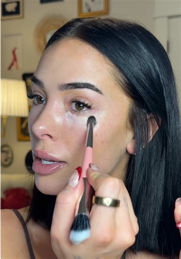 2-1 concealer/contour stick 🤩✨ #makeuptutorial #contour #concealer #viralvideo #shopwithtaboost