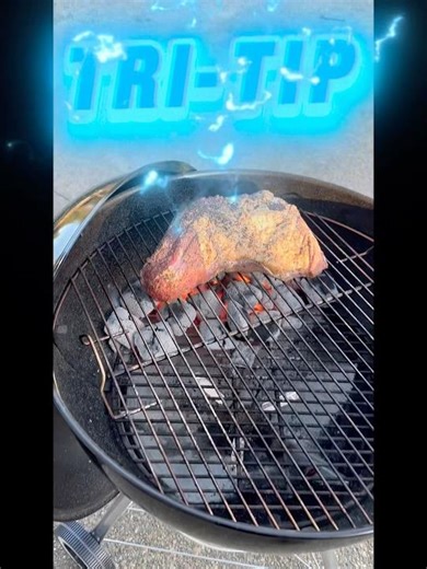 Tri-Tip on the Weber grill #bargecue #webergrill #tritip