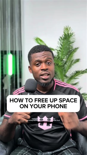 How to free up space on your phone without deleting videos, pictures and apps. #apple #techtok #ai #fyp #foryoupage