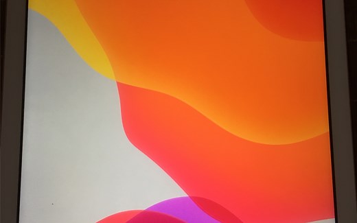 iPad 6 成功运行Windows系统，超级震撼