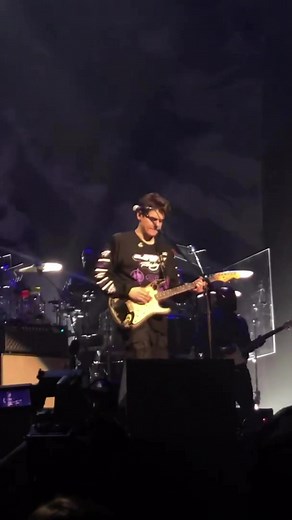 John Mayer Live Performance at Nippon Budokan | Guitarist Showcase