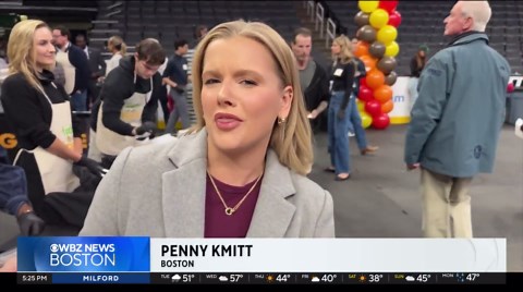 TD Garden hosts massive Thanksgiving dinner for people in need