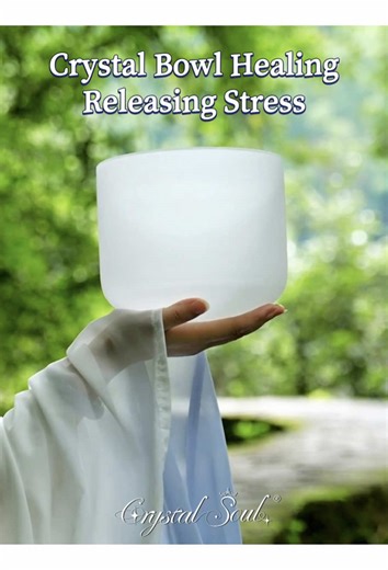 🌟Benefits of Crystal Singing Bowl Therapy 1️⃣Stress Relief: The soothing sounds promote deep relaxation, reducing stress and anxiety. 2️⃣Emotional Healing: The vibrations can help release emotional blockages, facilitating healing and inner peace. 3️⃣Enhanced Meditation: The resonant tones deepen meditation practices, fostering mindfulness and focus. 4️⃣Improved Sleep: Regular sessions can enhance sleep quality by calming the mind and body. 5️⃣Pain Management: The vibrations may alleviate physic