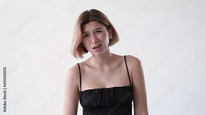 wtf expression annoyed girl asking what gif loop