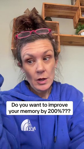 🧠👃 Could improving your sense of smell improve your memory by over 200%? At the University of California Irvine, neuroscientist Michael Leon led a groundbreaking study on something called olfactory enrichment — also known as smell stimulation therapy. Here’s what they found 👇 In the study, adults ages 60–85 were exposed to 7 different scents (rose, orange, eucalyptus, lemon, peppermint, rosemary, and lavender) using a diffuser in their bedroom at night. ✨ Just ONE scent per night ✨ 2 hours du