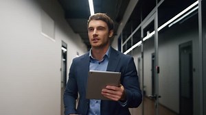 Smiling Executive Using Tablet Computer Handsome: стоковое видео (без лицензионных платежей), 1098230209 | Shutterstock