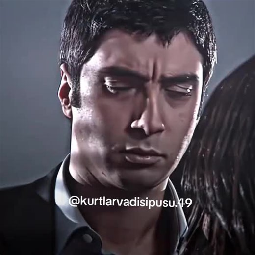 kurtlarvadisipusu&kurtlarvadsi (@kurtlarvadisipusu.49) adlı kullanıcının orijinal ses - kurtlarvadisipusu&kurtlarvadsi ile oluşturduğu videoları
