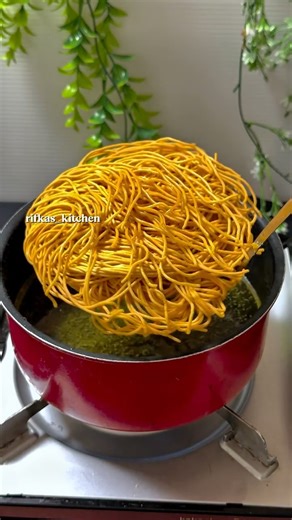 Rifka Imam on Instagram: "Crispy Sev at Home! Made using an Electric String Hopper Machine @summer_snooow Sev : (All -time favourite snack) Ingredients • 2 cups besan (gram flour) • 1 teaspoon salt • 1 teaspoon red chilli powder • A pinch of asafoetida (hing) • 1–2 tablespoons hot oil or melted butter • Water, as needed • Oil, for deep frying Method 1. In a bowl, mix besan, salt, red chilli powder, and asafoetida. 2. Add hot oil or melted butter and mix well. 3. Add water little by little and ma