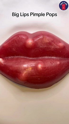 Big lips pimple pops! #satisfying #asmrtoys #fyp #relax #capcut_edit #asmr
