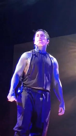 Ronnie Radke/Falling In Reverse performing "Prequel" in Atlanta/GA, 8/17/2025