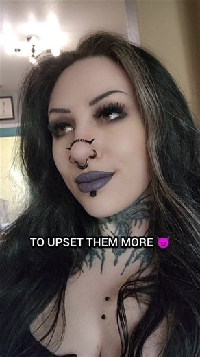 seeing my username then being shocked I have body mods is insane behavior btw #girlswithpiercings