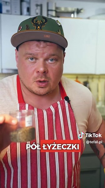 Pikantna zupa rybna z migdałami - przepis