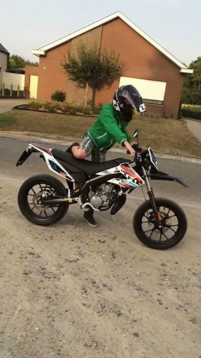 Derbi Senda DRD X-Treme 50 SM 2016 review