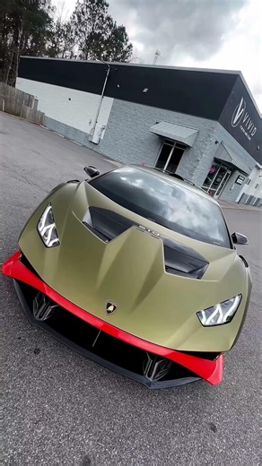 Throwback to the Lambo #cars #lamborghini #luxury #luxurycars #ceramicpro #columbiasc