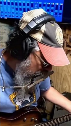 Smokestack Lightning by Howling Wolf