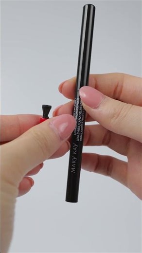 PSA: Your Mary Kay lip liner has a built-in sharpener. 💋