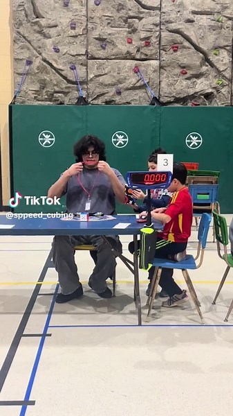 7.65 offical single || part of a DNF avg during finals 🙃#rubikscube #rubik3x3 #moyucube #speedcubing #puzzle