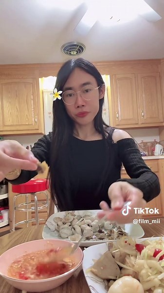 🥹 กินหอยแครงครั้งแรกที่อเมริกา #สะใภ้อเมริกา🇺🇸🇹🇭 #ผัวฝรั่ง #สายฝอ #หอยแครง #ชีวิตในต่างแดน