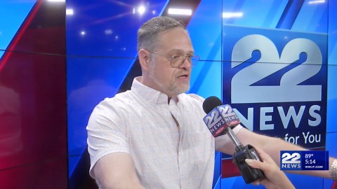 Grease pole competition returns to Springfield after over two decades