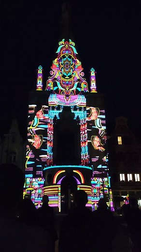 Vidéo Mapping Festival 2024 à Béthune ✨ Pour sa 7ème édition, l'événement a fait le plein avec des milliers de spectateurs ! 😯 Retour en images sur cette soirée spéciale "Arts visuels". 🤩 Et vous, vous avez adoré cette expérience ? #artsvisuels #ville #videomapping #arts #couleurs #video #bethune #hdf #tourismehautsdefrance #france | Destination Béthune