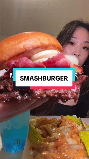 @Hwy Burger has the best smashburgers in 🇨🇦 #burger #mukbang #food #eating #fyp