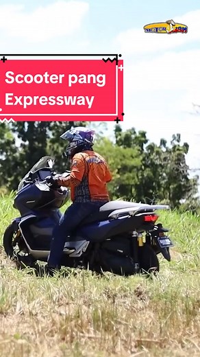 Discounted na Brandnew Maxiscoot! Location Pin: JUAN MOTO AVENUE #MotorniJuan #Maxie400