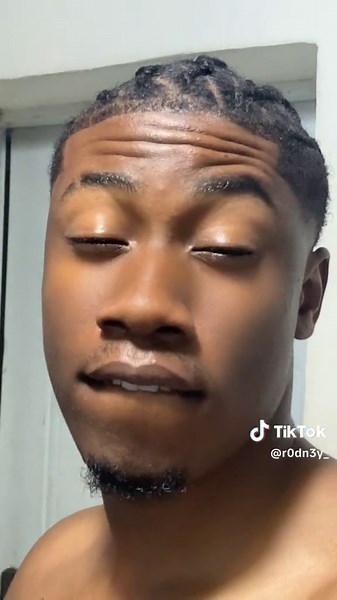 Which Hairstyle is Your Favorite? Low Cut, Low Taper, Corn Rows, Molo🌚