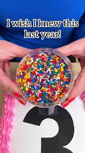 Secret Cake Trick! 🎂 How to custom decorate cakes for birthdays! #birthdaycake #cake #sprinkles #partyideas #birthday This original video was produced by Network Media, LLC and Jeff & Lauren Productions. | Hackity Hack Club