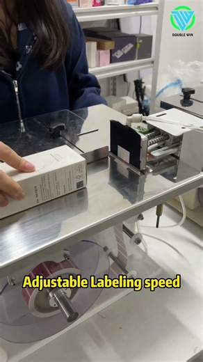 .Our semi-automatic labeling machine is perfect for small businesses#LabelingMachine #ProductionLine