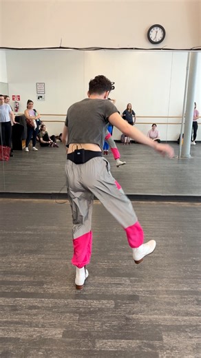 More tap dancing! Now in boots! 🥾 #tapdancers #tapdanceclass #tapdancer #tapdance #tapshoes #galganni #genekelly #DanceWithUs #choreographer #luckystrike #troyesivan #tap #tapper #tapping #tapboots #Capezio #popmusic | Felipe Galganni - Tap Dancer