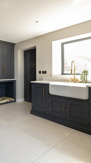 Investing time into the design of a utility room can save you a lot of stress in the long run and add value to your home. A utility room is a hot commodity, whatever the primary function, whether it is that never-ending pile of laundry you want to hide away or dedicated storage for cleaning and pet supplies. With our dedicated design team, we can help you achieve a stylish and functional space that you’ll revel in showing off to guests even though it’s hidden away. Discuss your ideas with our de