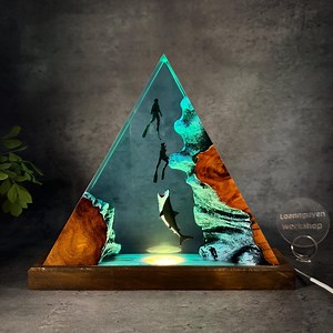 Epoxy Resin Pyramid Lamp – Ocean Scene With Divers & Shark - Etsy