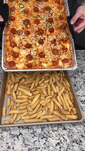 Sheet pan pizza fries