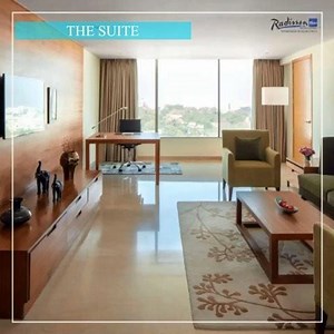 23 reactions | Largest rooms in the city, spread across 474 sq. feet...