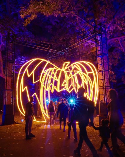 Disney Tim Burton’s The Nightmare Before Christmas Light Trail is back in NYC, BIGGER and BETTER than ever, for 10 weeks only! | Time Out New York