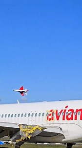 385K views · 3.5K reactions | El F-16 Viper Demo Team ya está en Colombia listo para F-AIR COLOMBIA 蘭 #lockheedmartin #F16 #viper #viperdemoteam #f16fighter #fighter #airshow #skrg #fair #airforce #reelsfypシ #shorts #venom #usaf #rionegroantioquia ©Créditos a quien corresponda el video | Hawks aviation | Facebook