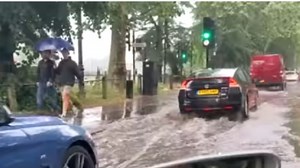 Flash floods in London disrupt lives and leave people stranded