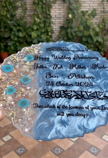 Create Stunning 10 Inch Resin Plaques