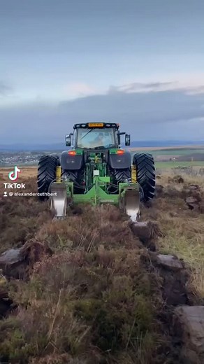 Ground Prep #forestry #mounding #woodland #creation #carbon #planting #scotland #agriculture #johndeere #scottishfarming #future #green #fyp #follow