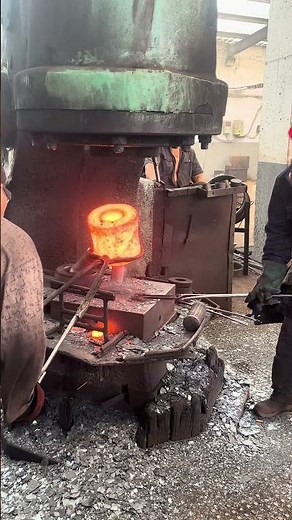 Inside the factory Watch Red-Hot Steel Forging – Press, Punch & Hammer in Action #process #machine