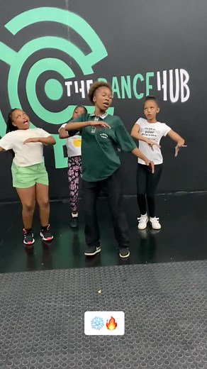 Johnny challenge! 🔥❄️ #dancehubcompany #dance #SAMA28 #fyp #amapiano #amapianodance #johnnykejohnny