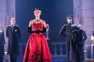 17K views · 903 reactions | Onetimefortheladies! Although Matthew Bourne’s #SwanLake is best known for replacing the female corps-de-ballet with a menacing male ensemble, the women on the lake show us what they’ve got! | Matthew Bourne's New Adventures | Facebook