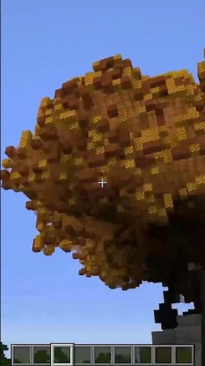 I Built a Giant Autumn Tree in Minecraft… And It’s Beautiful!