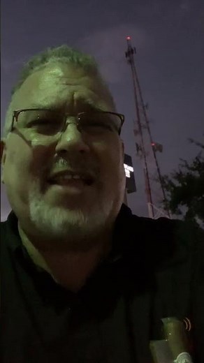 BLINKING RED LIGHT ON CELL TOWERS