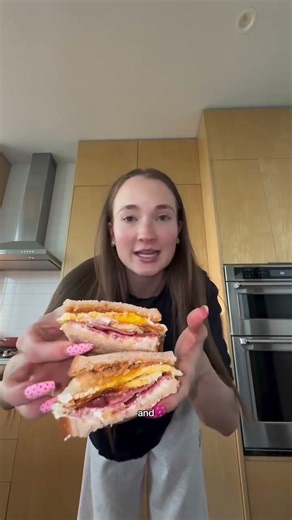 what I eat in a day to stay lean & maintain my muscle mass while hyrox training