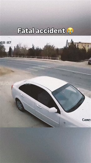 Dash Cam Videos | Crashes on Instagram: "You don’t want to lose my page, follow to see crashes in your feed"