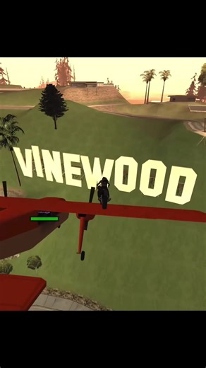 Flying Through the Vinewood Sign in San Andreas